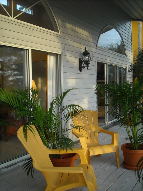 3000 Sq Ft Beach And Bay Condo St. Pete Beach Bagian luar foto