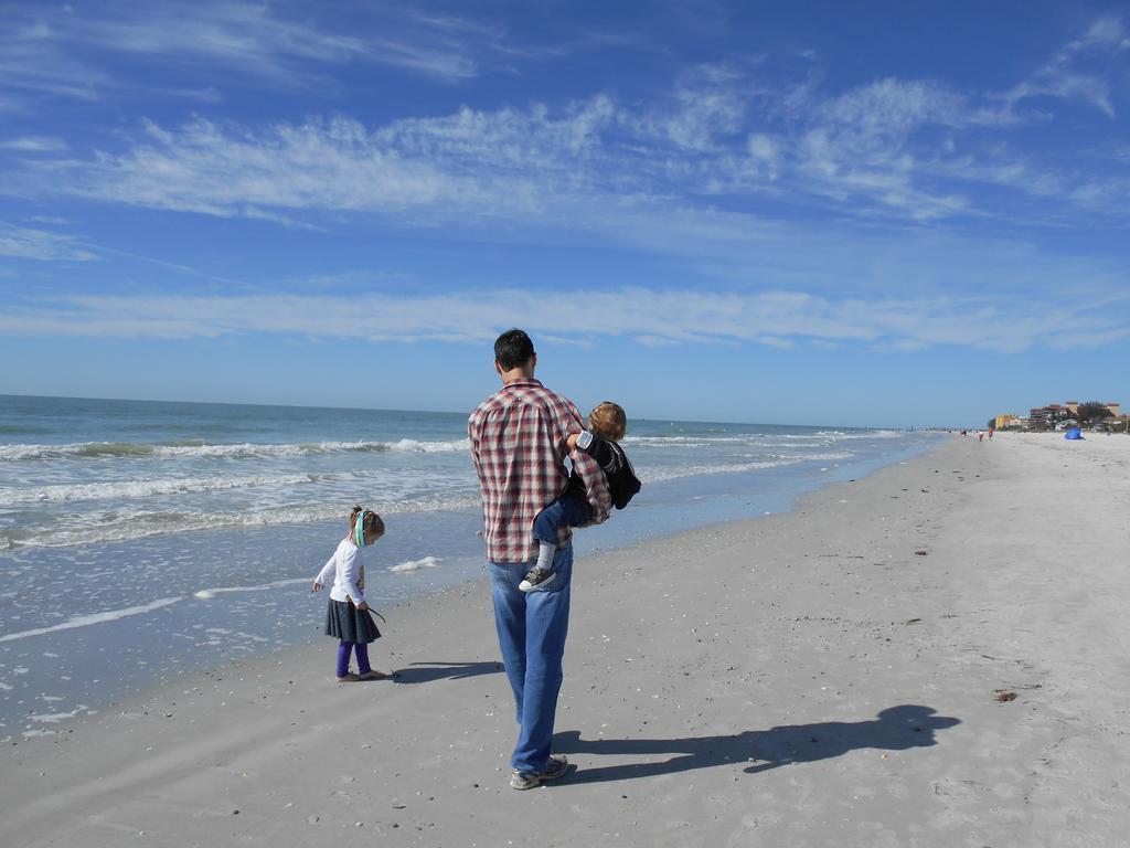 3000 Sq Ft Beach And Bay Condo St. Pete Beach Bagian luar foto