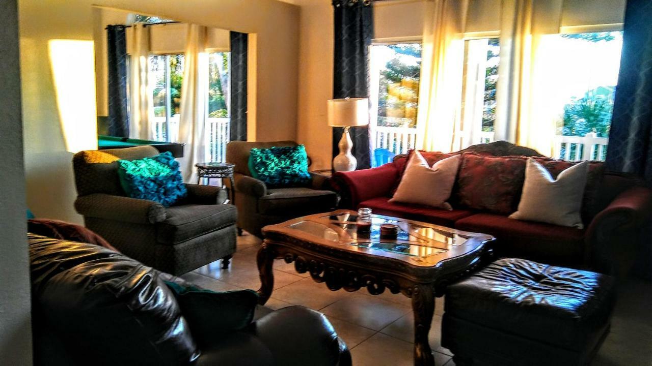 3000 Sq Ft Beach And Bay Condo St. Pete Beach Bagian luar foto